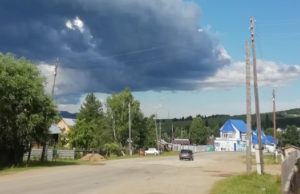 На смену жаркой погоде без осадков вновь придут дожди и грозы На смену жаркой погоде без осадков вновь придут дожди и грозы