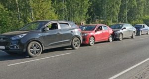 Массовое ДТП между Айским мостом и Черемшанкой: столкнулись четыре автомобиля