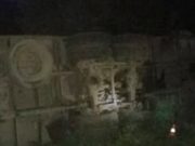 На Семинском перевале перевернулся КамАЗ На Семинском перевале перевернулся КамАЗ