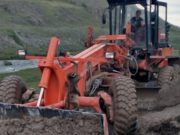 Дорожники убрали селевые потоки с дороги Кош-Агач – Беляши Дорожники убрали селевые потоки с дороги Кош-Агач – Беляши