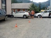 Пьяный водитель из Новосибирска протаранил четыре машины в Усть-Семе