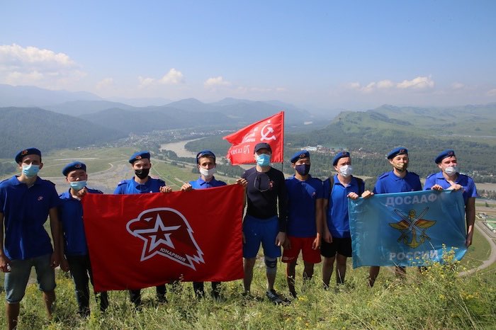Акция «75 вершин Победы» завершилась в Республике Алтай