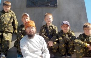 Воспитанники «Школы патриотов России» приняли участие в автомобильном крестном ходе