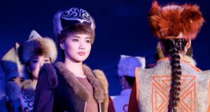 Фестиваль этнической моды «Алтын Оймок» пройдет на Алтае Фестиваль этнической моды «Алтын Оймок» пройдет на Алтае
