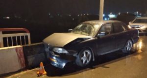 Нетрезвый житель Онгудайского района на Toyota Camry врезался в бетонное ограждение