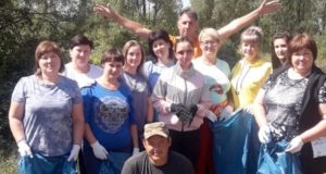 Чойские чиновники собрали 30 мешков мусора в популярных местах отдыха Чойские чиновники собрали 30 мешков мусора в популярных местах отдыха