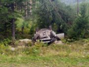 Мужчина погиб, перевернувшись на угнанном автомобиле Мужчина погиб, перевернувшись на угнанном автомобиле
