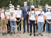 В Усть-Кане построят физкультурно-оздоровительный комплекс и спортплощадку В Усть-Кане построят физкультурно-оздоровительный комплекс и спортплощадку