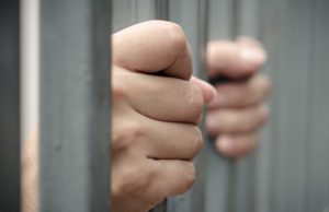 Четыре года тюрьмы получил мужчина, растративший 50 тысяч аванса на постройку дома Четыре года тюрьмы получил мужчина, растративший 50 тысяч аванса на постройку дома