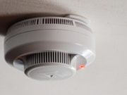 В Майминском районе установили 235 пожарных извещателей с GSM-модулем В Майминском районе установили 235 пожарных извещателей с GSM-модулем