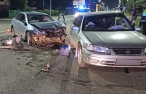 Два ДТП на перекрестках в Горно-Алтайске: пострадали люди и машины Два ДТП на перекрестках в Горно-Алтайске: пострадали люди и машины