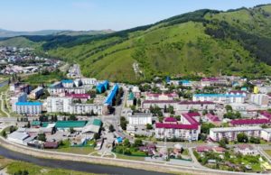 В Горно-Алтайске продолжается выполнение программы благоустройства дворовых территорий