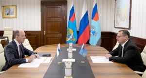 Олег Хорохордин обсудил развитие дорожной сети с руководителем Росавтодора