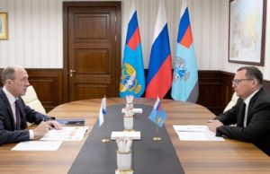 Олег Хорохордин обсудил развитие дорожной сети с руководителем Росавтодора Олег Хорохордин обсудил развитие дорожной сети с руководителем Росавтодора
