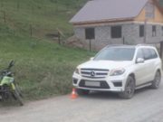 Юный нетрезвый мотоциклист протаранил Mercedes-Benz в Элекмонаре Юный нетрезвый мотоциклист протаранил Mercedes-Benz в Элекмонаре