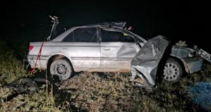 Ночная поездка в Кош-Агач закончилась драматически: машина разбита, люди в больнице Ночная поездка закончилась драматически: машина разбита, люди в больнице