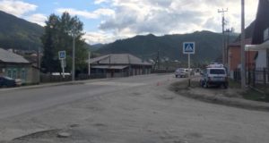 Сотрудница полиции сбила ребенка на пешеходном переходе Сотрудница полиции сбила ребенка на пешеходном переходе