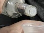 Мужчина, получивший «огнестрел» в ходе застолья, продолжал пить, пока не скончался от кровопотери Мужчина, получивший «огнестрел» в ходе застолья, продолжал пить, пока не скончался от кровопотери