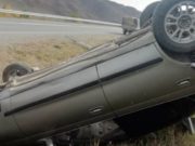 На Чуйском тракте перевернулась Toyota Corona На Чуйском тракте перевернулась Toyota Corona