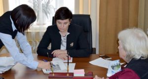 Глава городской администрации провела прием граждан Глава городской администрации провела прием граждан