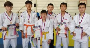 Спортсмены из Республики Алтай стали призерами соревнований по дзюдо