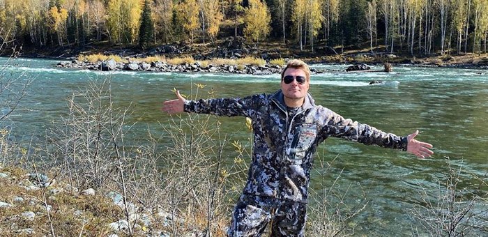 Николай Басков отдыхает на Телецком озере