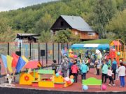 В Горно-Алтайске открыли новую детскую площадку В Горно-Алтайске открыли новую детскую площадку
