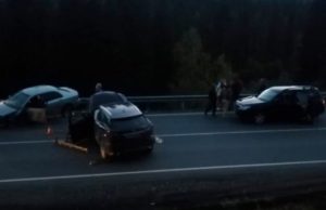 Новокузнецкая туристка на Лексусе устроила ДТП на Чуйском тракте Новокузнецкая туристка на Лексусе устроила ДТП на Чуйском тракте