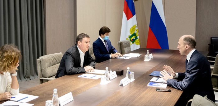 Глава республики встретился с министром сельского хозяйства России