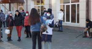 В Горно-Алтайске прошел пикет «Остановим вторую волну Covid-19» В Горно-Алтайске прошел пикет «Остановим вторую волну Covid-19»