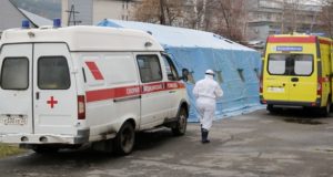 В Республику Алтай для борьбы с «ковидом» прибыли медики из Москвы В Республику Алтай для борьбы с «ковидом» прибыли медики из Москвы
