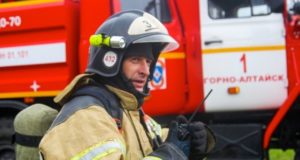 Пожарные быстро ликвидировали возгорание в административном здании Пожарные быстро ликвидировали возгорание в административном здании