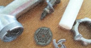 Сын украл у матери электрическую мясорубку и продал цыганам как металлолом Сын украл у матери электрическую мясорубку и продал цыганам как металлолом