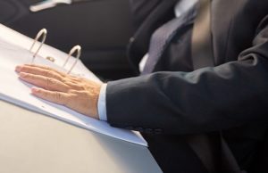 «Выражение недоверия» вернули депутатам: сеанс разоблачения «Выражение недоверия» вернули депутатам: сеанс разоблачения