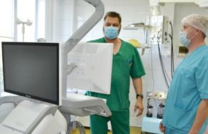 Нейрохирурги получили высокоточное современное оборудование Нейрохирурги получили высокоточное современное оборудование