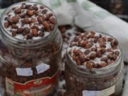 42 мешка кедрового ореха похитили из кафе на Семинском перевале
