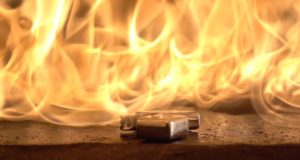Из неприязни к жене мужчина поджег чужой дом, ущерб составил 2 миллиона В Кызыл-Озеке мужчина из ревности поджег дом, в котором находились его жена и дочь