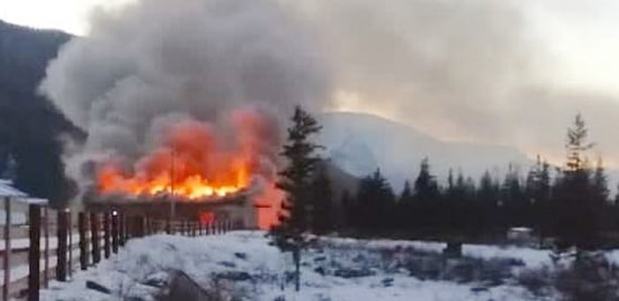 В Акташе горела пекарня, в Шибе – ФАП, в Горно-Алтайске — котельная