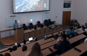 Студенты встретились с руководителем Центра развития Республики Алтай Студенты встретились с руководителем Центра развития Республики Алтай