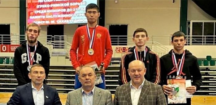 Уроженец Горного Алтая стал победителем всероссийских соревнований по борьбе