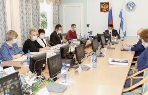 Профильный комитет одобрил проект бюджета Профильный комитет одобрил проект бюджета