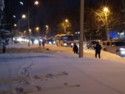 В Горно-Алтайске устраняют последствия ночного снегопада В Горно-Алтайске устраняют последствия ночного снегопада