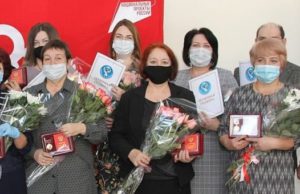 Преподаватели получили медали к 80-летию системы профессионально-технического образования