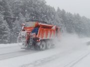 16 дорожных машин будут обслуживать зимой подъезд к Телецкому 16 дорожных машин будут обслуживать зимой подъезд к Телецкому
