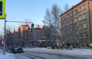 В Горно-Алтайске заработали два новых светофора