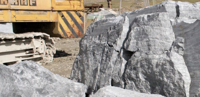 «Стройсервис» получил право добывать строительный камень в Онгудайском районе
