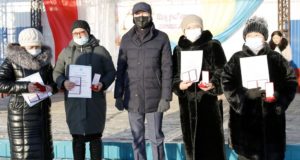 В Кош-Агачском районе наградили многодетных матерей