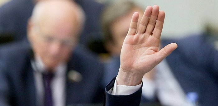 Интрига нарастает. Вопрос о выборах спикера в повестку дня сессии Госсобрания пока не внесен
