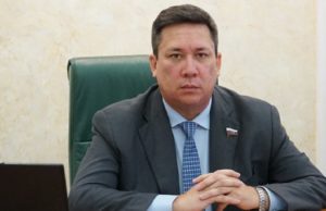 Владимир Полетаев вошел в десятку результативных сенаторов Владимир Полетаев вошел в десятку результативных сенаторов