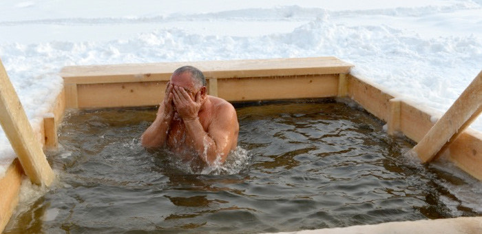 Крещенские купания в Горно-Алтайске: список мест и правила безопасности